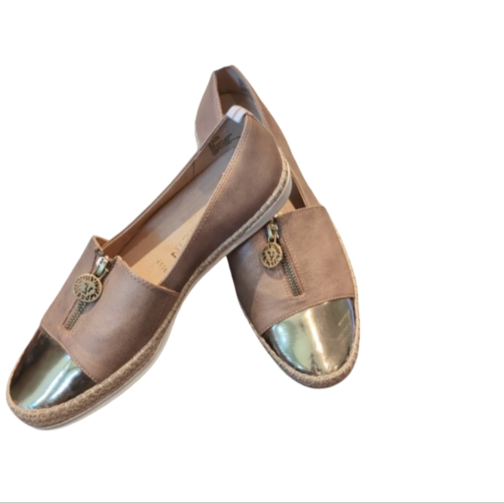 Anne Klein Akzetta Flex Slip On Shoe Casual Comfy Classy Chic Size 9 Narrow - Picture 3 of 10